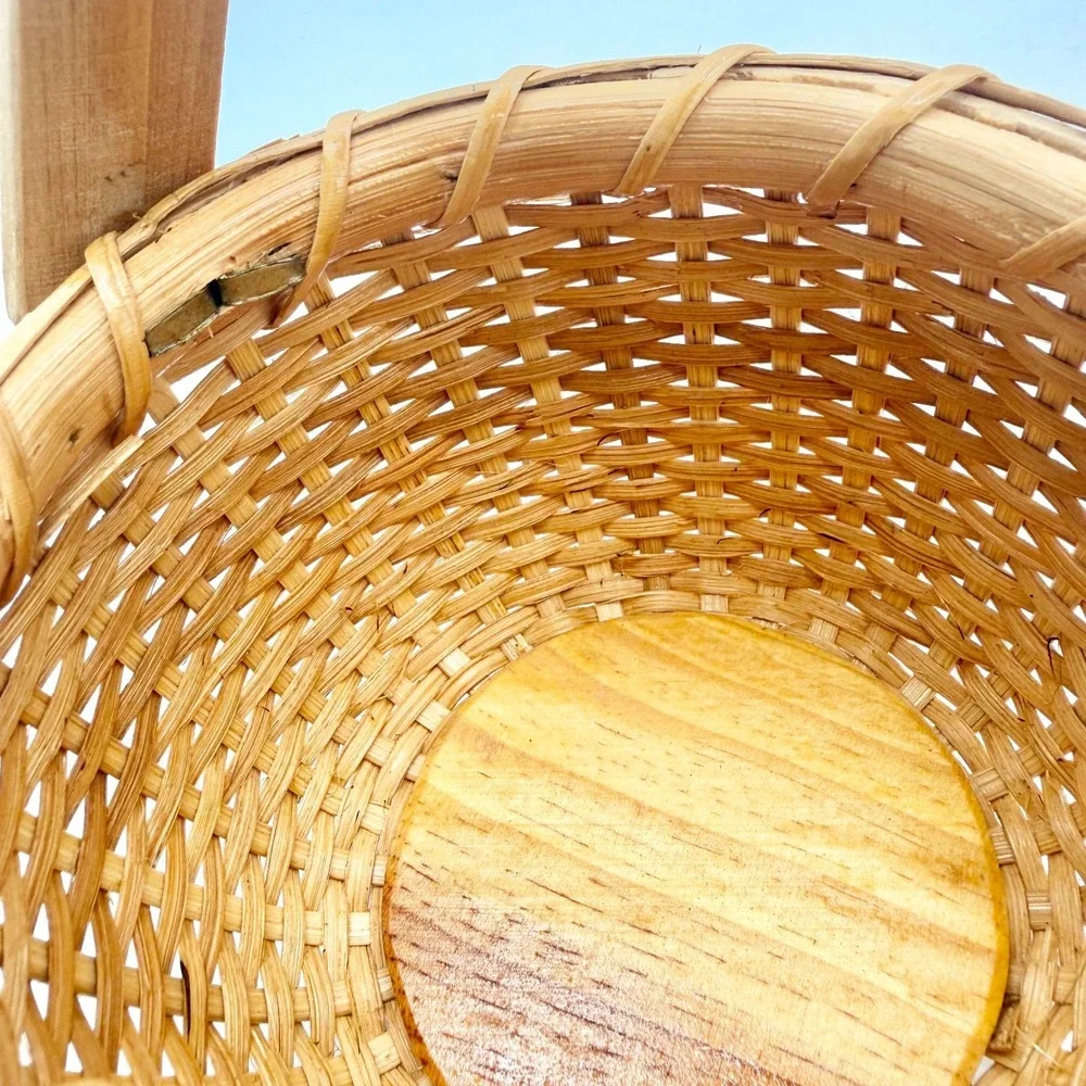 Vintage Nantucket Style Mini Basket Woven Rattan Bentwood Handle 4.5